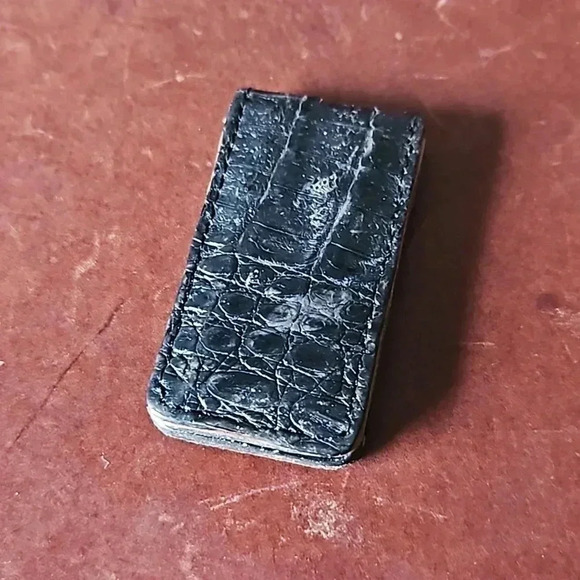 Christian Dior Magnetic Leather Money Clip with Dust Bag - Vintage - Picture 3 of 5